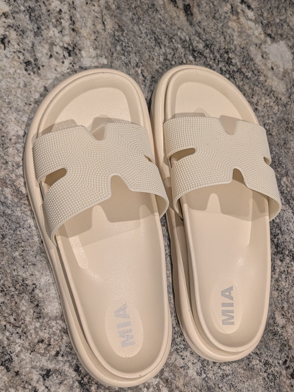 MIA Cream Textured Slide Sandals